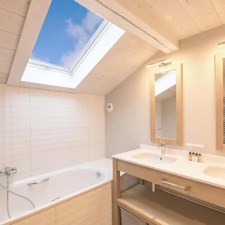 Superbe Avec Grand Jardin, 5 Chambres, Parking Et Wifi - Fr-1-343-177